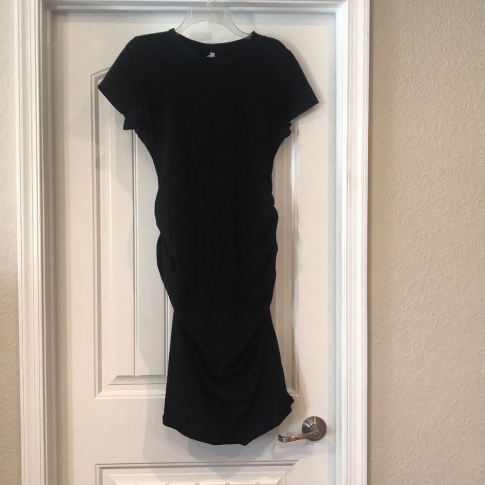 Black midi dress - great for maternity!
